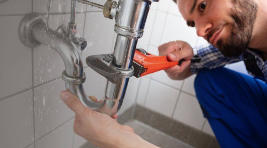 Professional same day plumber services in Calumet, MI
